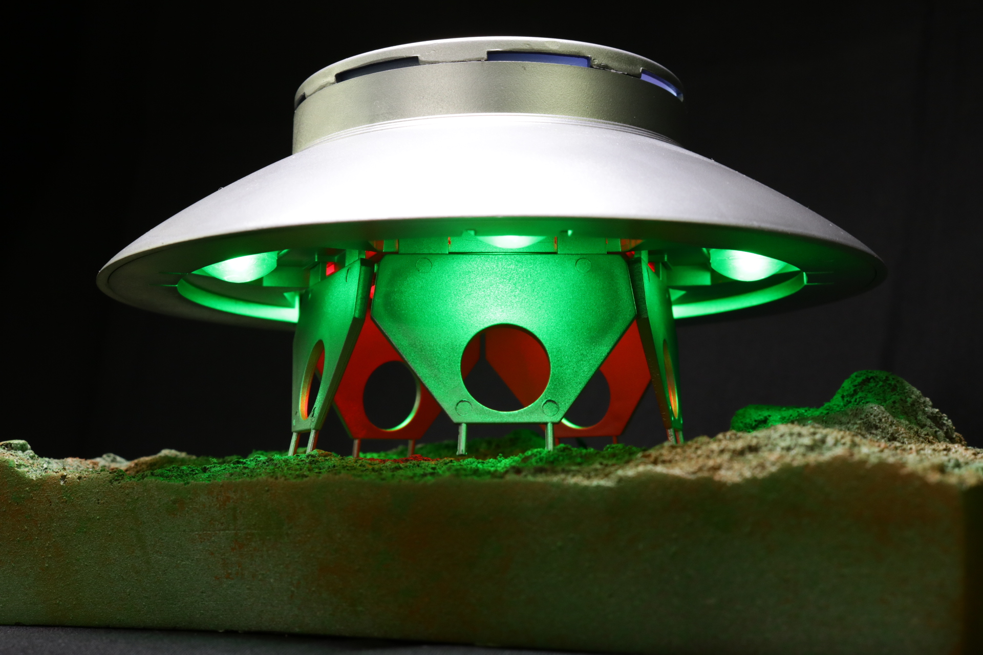 bag Vuggeviser pedal The Invaders UFO Lighting Kit - VoodooFX