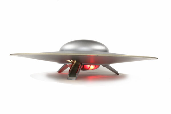 Flying Saucer C57D 12"